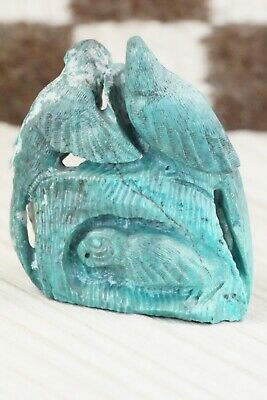 Parrots Zuni Fetish Carving - Colin Weeka