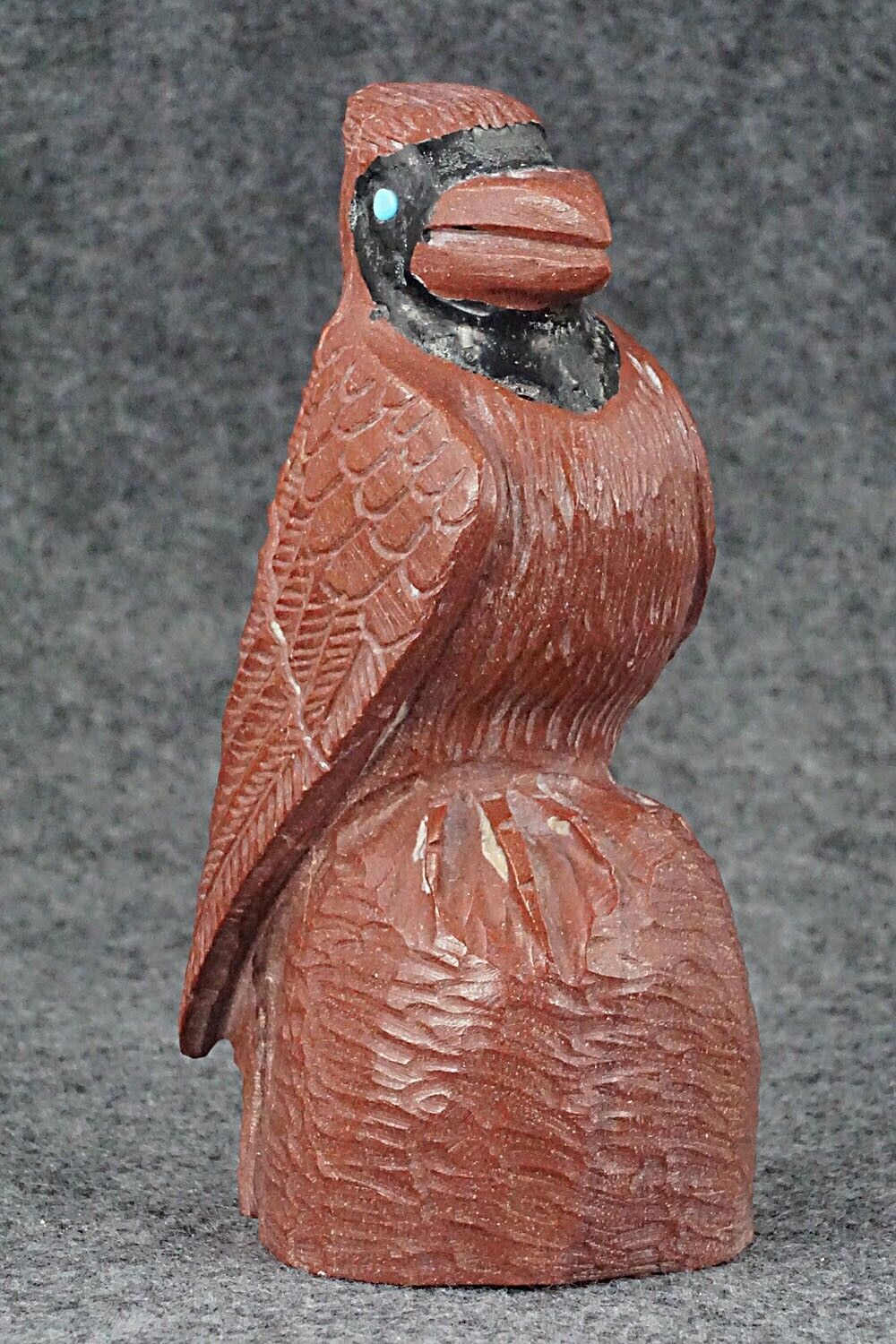 Cardinal Bird Zuni Fetish Carving - Derrick Kaamasee