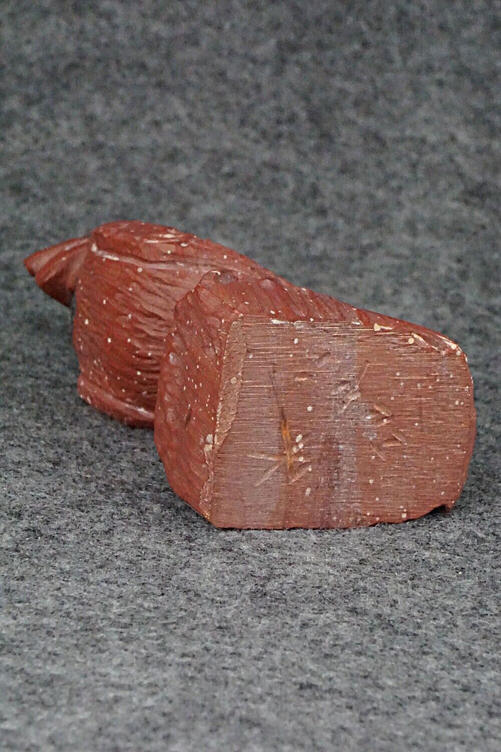 Cardinal Bird Zuni Fetish Carving - Derrick Kaamasee