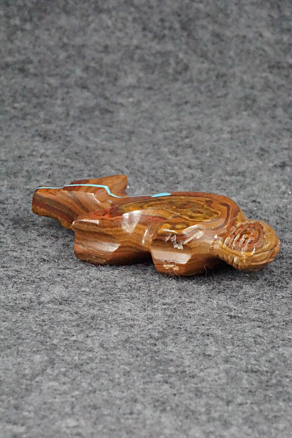 Wolf Zuni Fetish Carving - Rodney Laiwakete