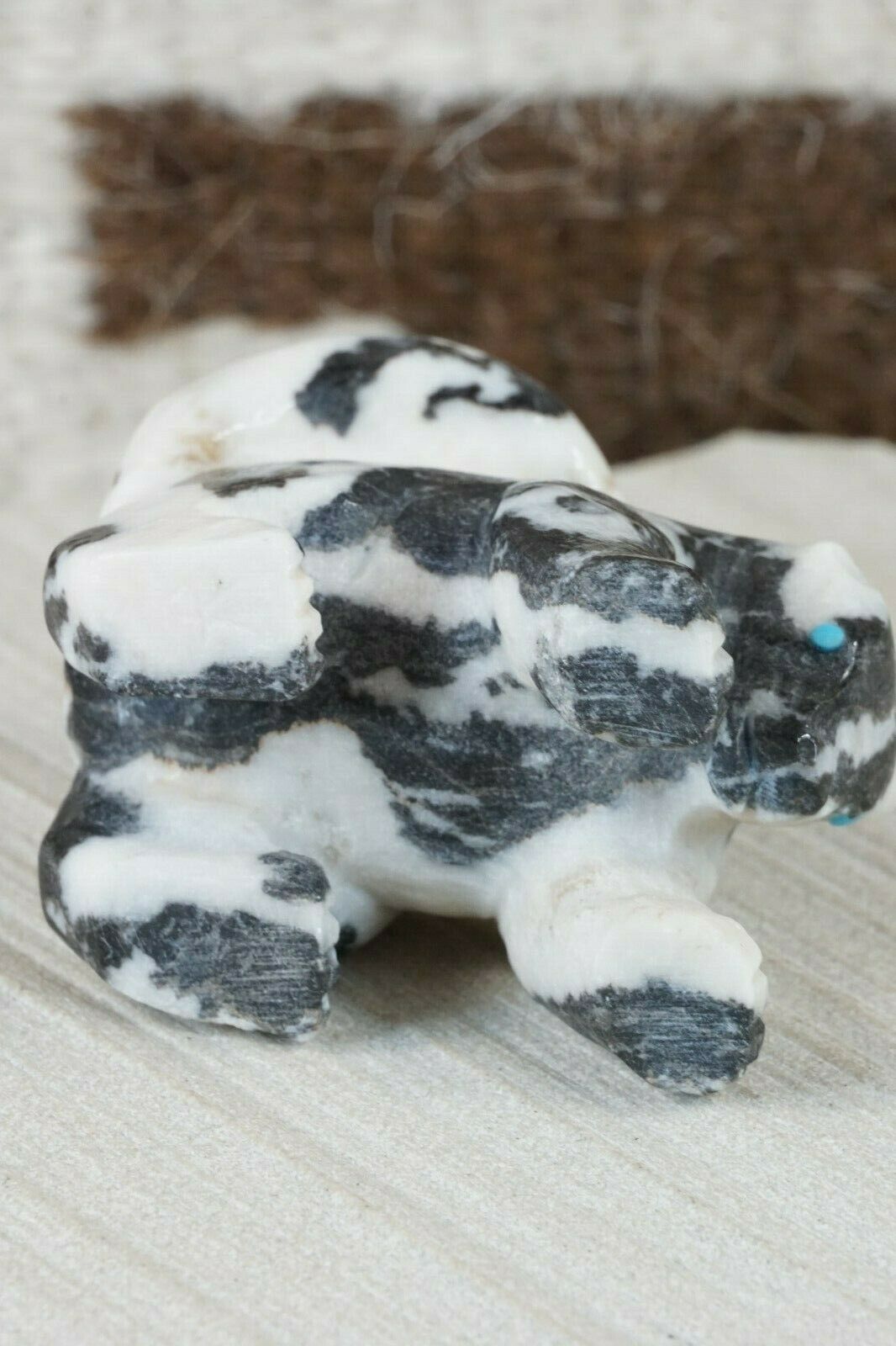Badger Zuni Fetish Carving - Derrick Kaamasee - High Lonesome Trading