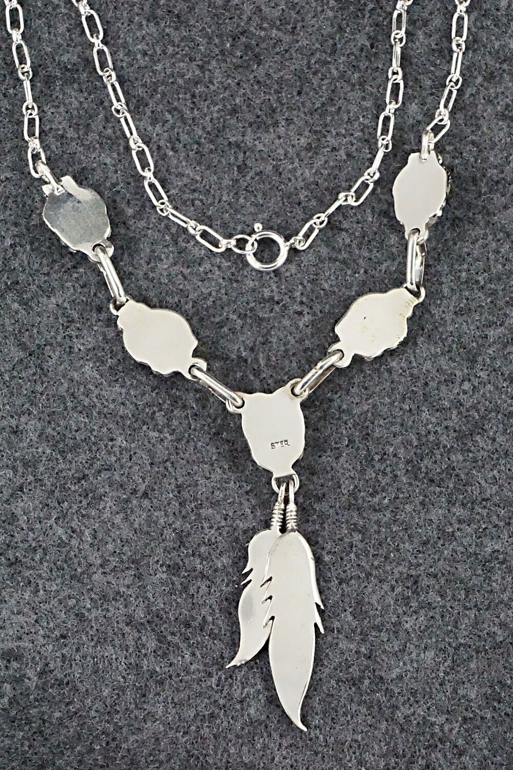 Turquoise & Sterling Silver Necklace - Verley Betone
