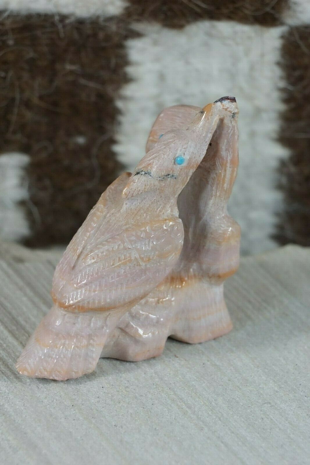 Cardinal Zuni Fetish Carving - Derrick Kaamasee - High Lonesome Trading
