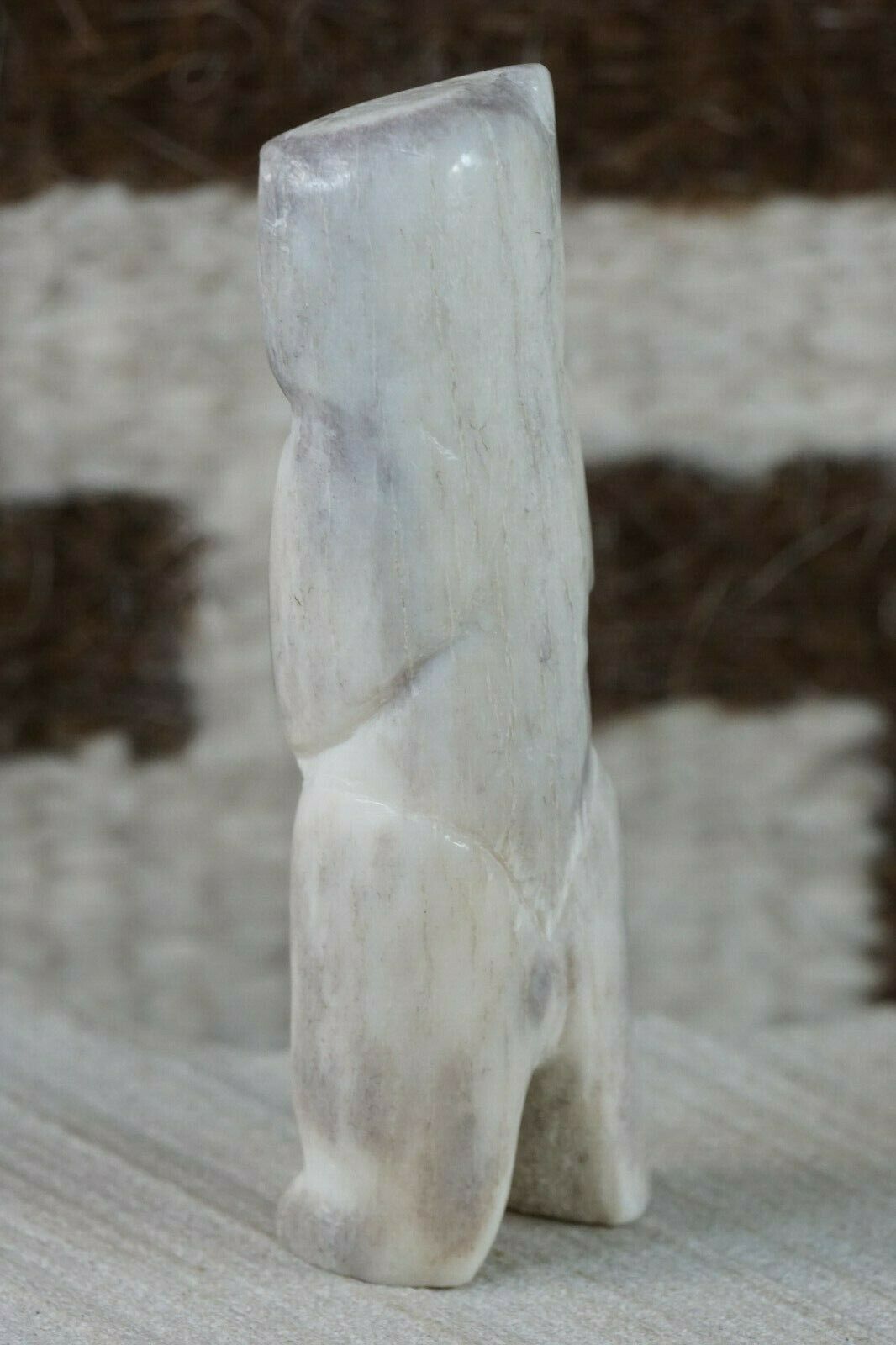 Bear Zuni Fetish Carving - Faron Lowsayatee - High Lonesome Trading