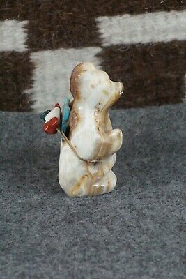 Bear Zuni Fetish Carving - Ariane Quam