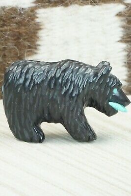 Bear Zuni Fetish Carving - Andres Quandelacy