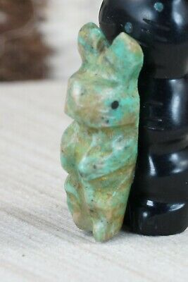 Rabbit Zuni Fetish Carving - Justin Red Elk