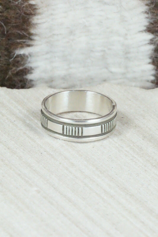 Sterling Silver Ring - Bruce Morgan - Size 9