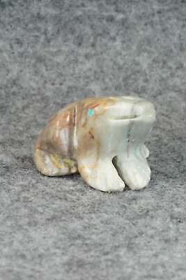 Frog Zuni Fetish Carving - Todd Lowsayatee