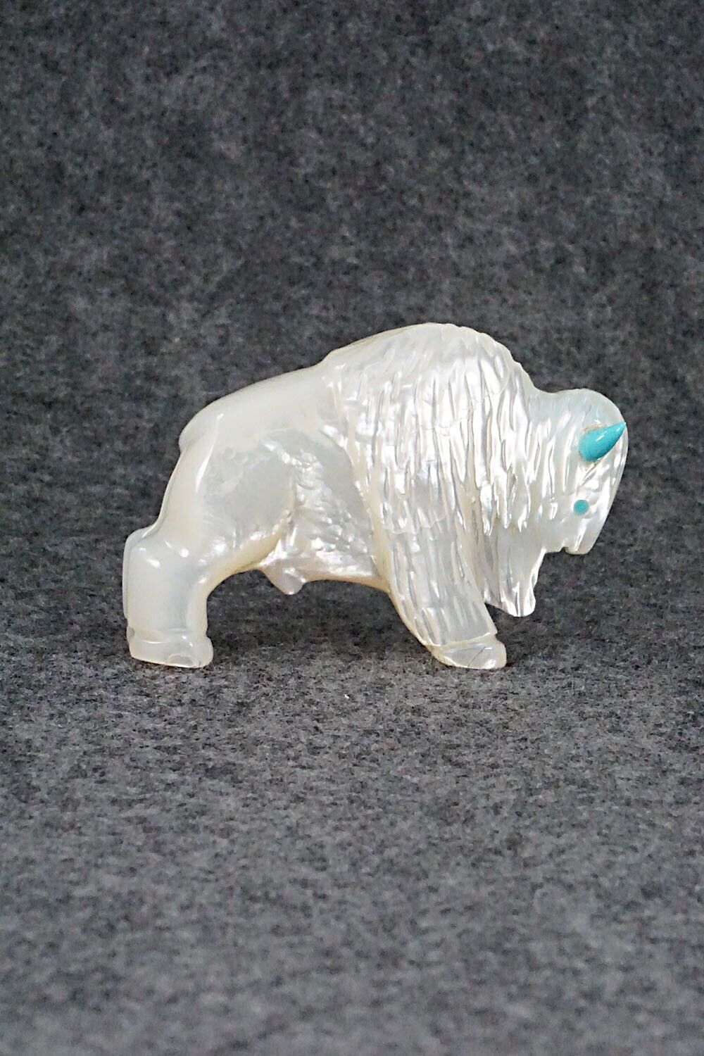 Buffalo Zuni Fetish Carving - Andres Quandelacy