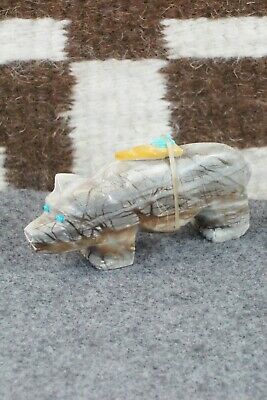 Bear Zuni Fetish Carving - Taylor Gia