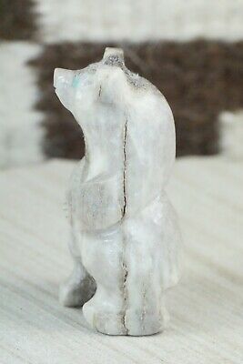 Bear Zuni Fetish Carving - Allison White