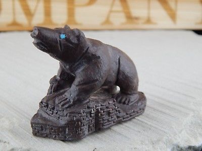 Bear Zuni Fetish Carving - Herbert Him - High Lonesome Trading