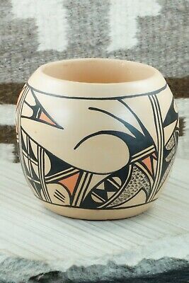 Hopi Pottery - D. Tsiny