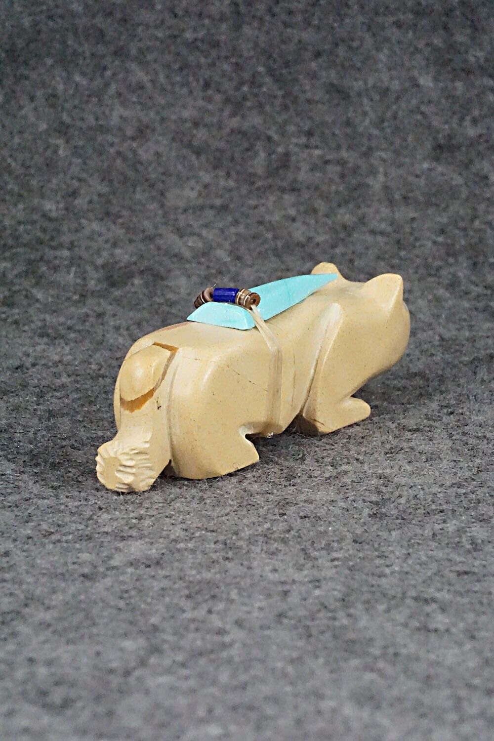 Mountain Lion Zuni Fetish Carving - Alex Tsethlikai