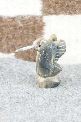 Humming Bird Zuni Fetish Carving - Justin Red Elk