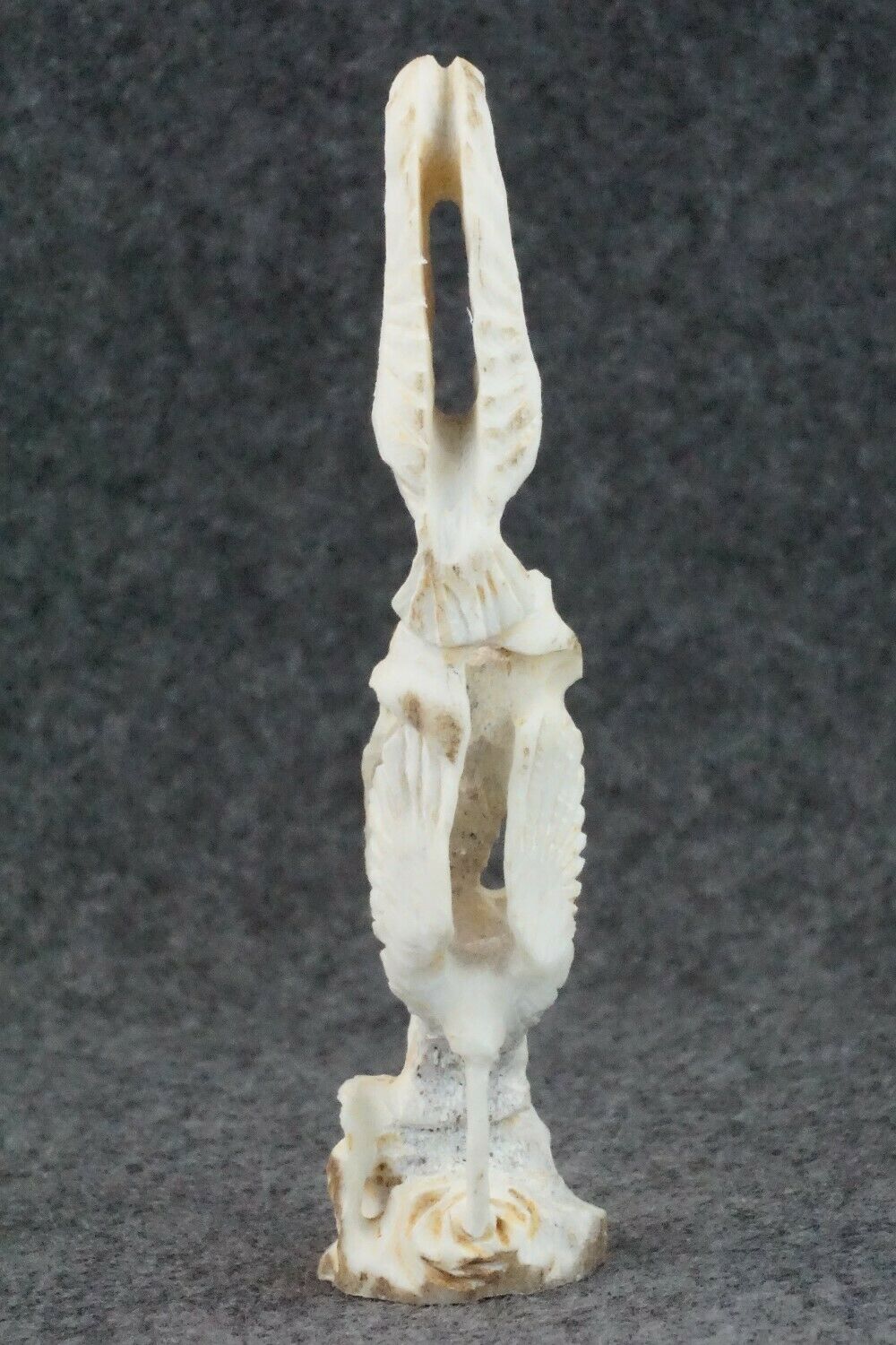 Humming Bird Zuni Fetish Carving - Lewis Malie Jr.