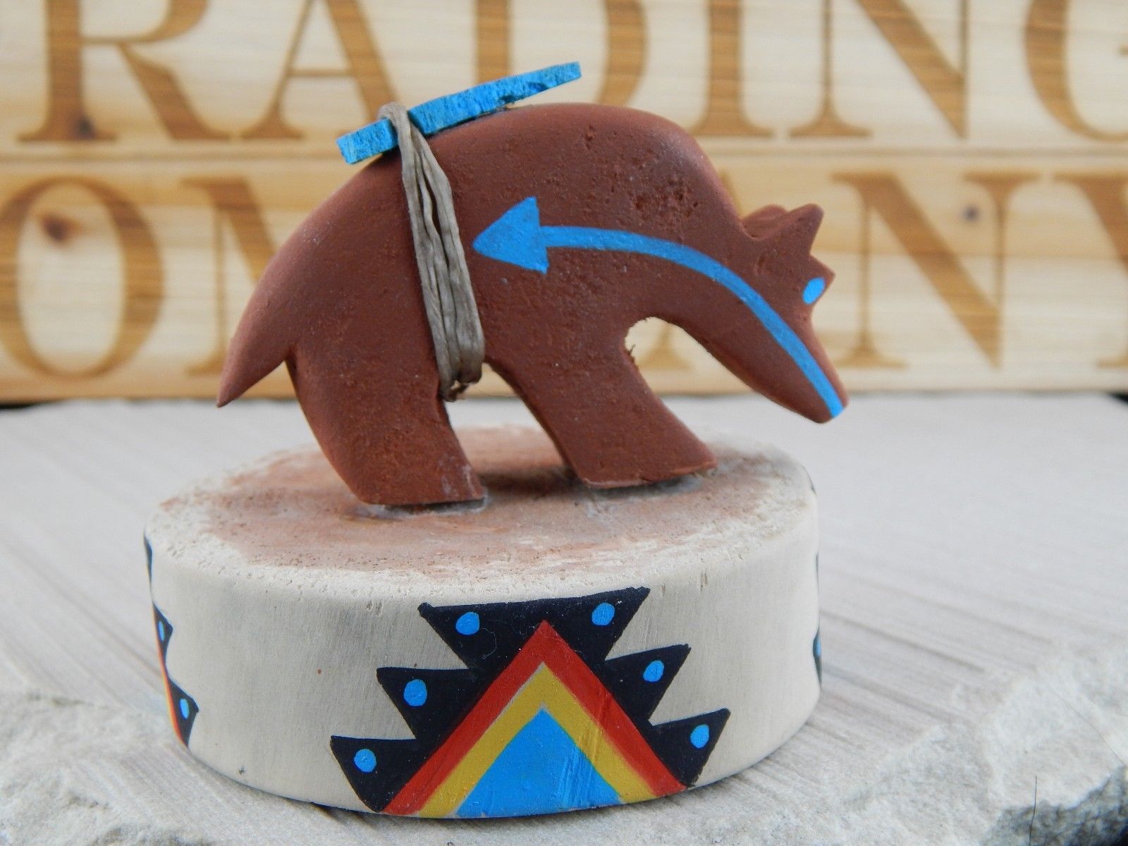 Bear Zuni Fetish Carving - Eldred Sanchez - High Lonesome Trading