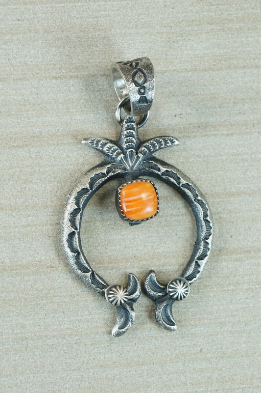 Navajo Spiny Oyster and Sterling Silver Pendant - Kevin Billah
