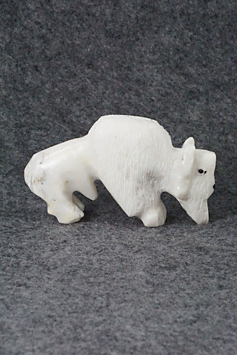 Buffalo Zuni Fetish Carving - Russell Shack