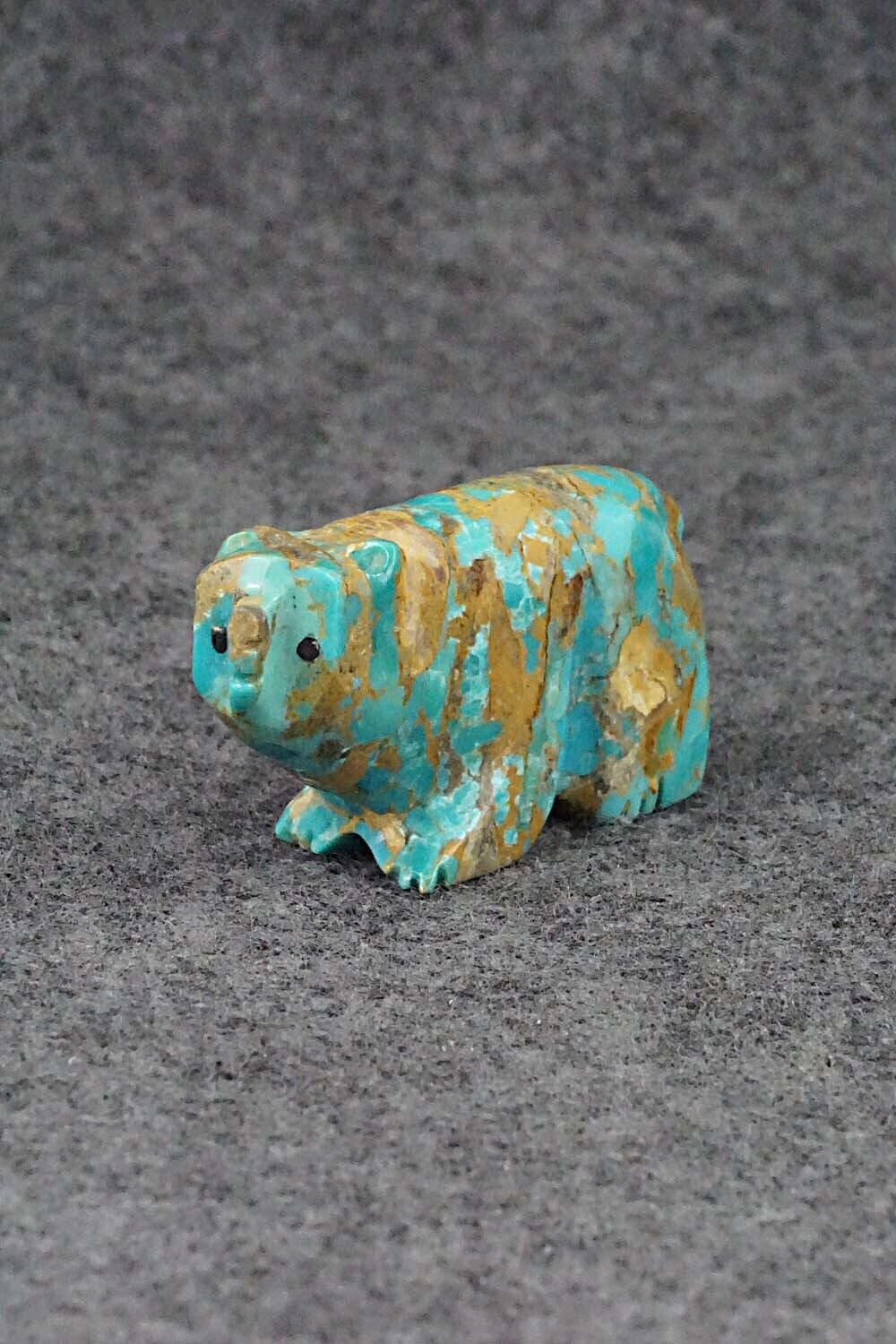 Bear Zuni Fetish Carving - David Chavez