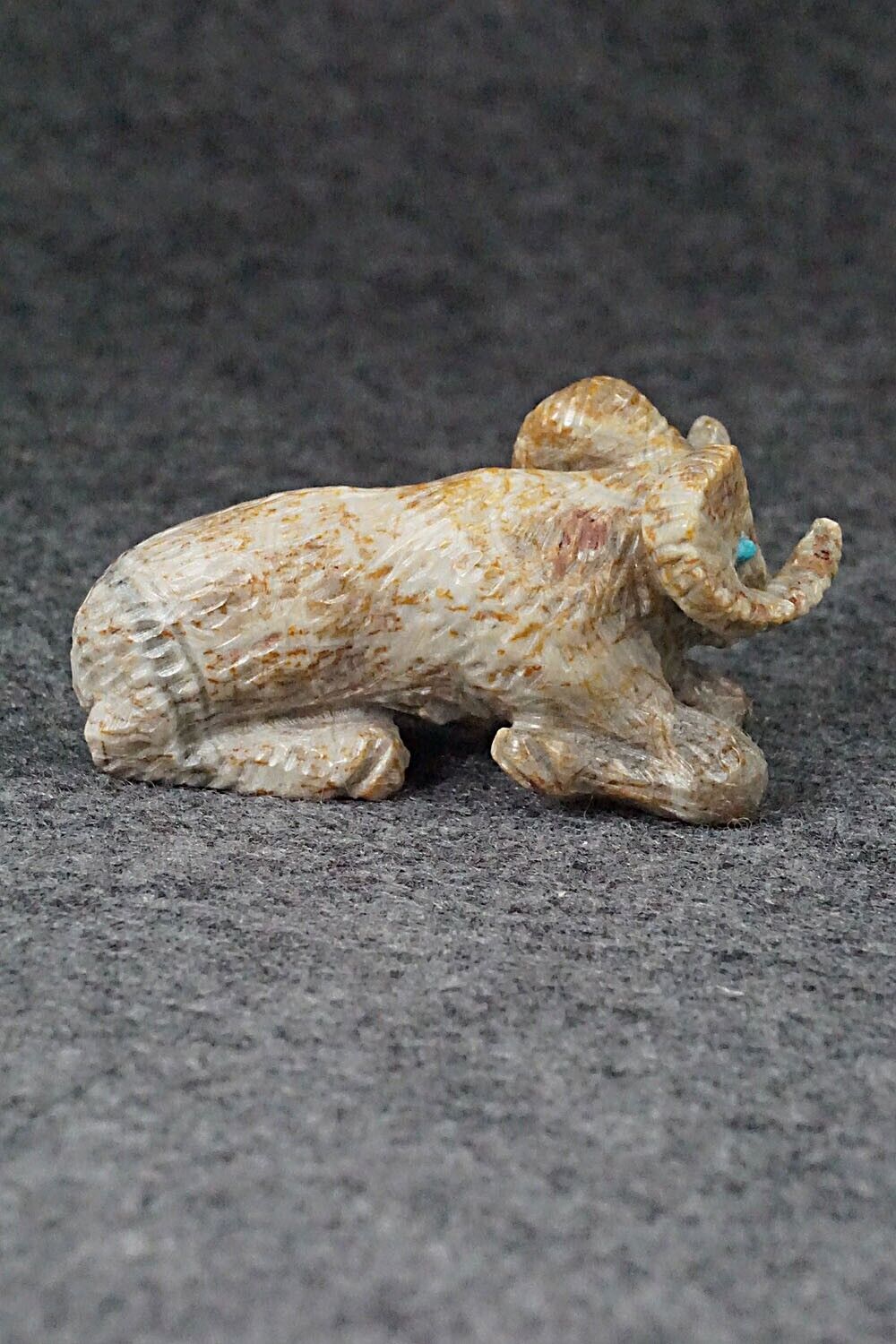 Ram Zuni Fetish Carving - Wilfred Cheama