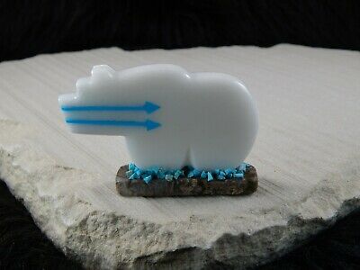 Bear Zuni Fetish Carving - Bernard Laiwakete - High Lonesome Trading
