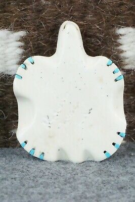Turtle Zuni Fetish Carving - Russell Shack