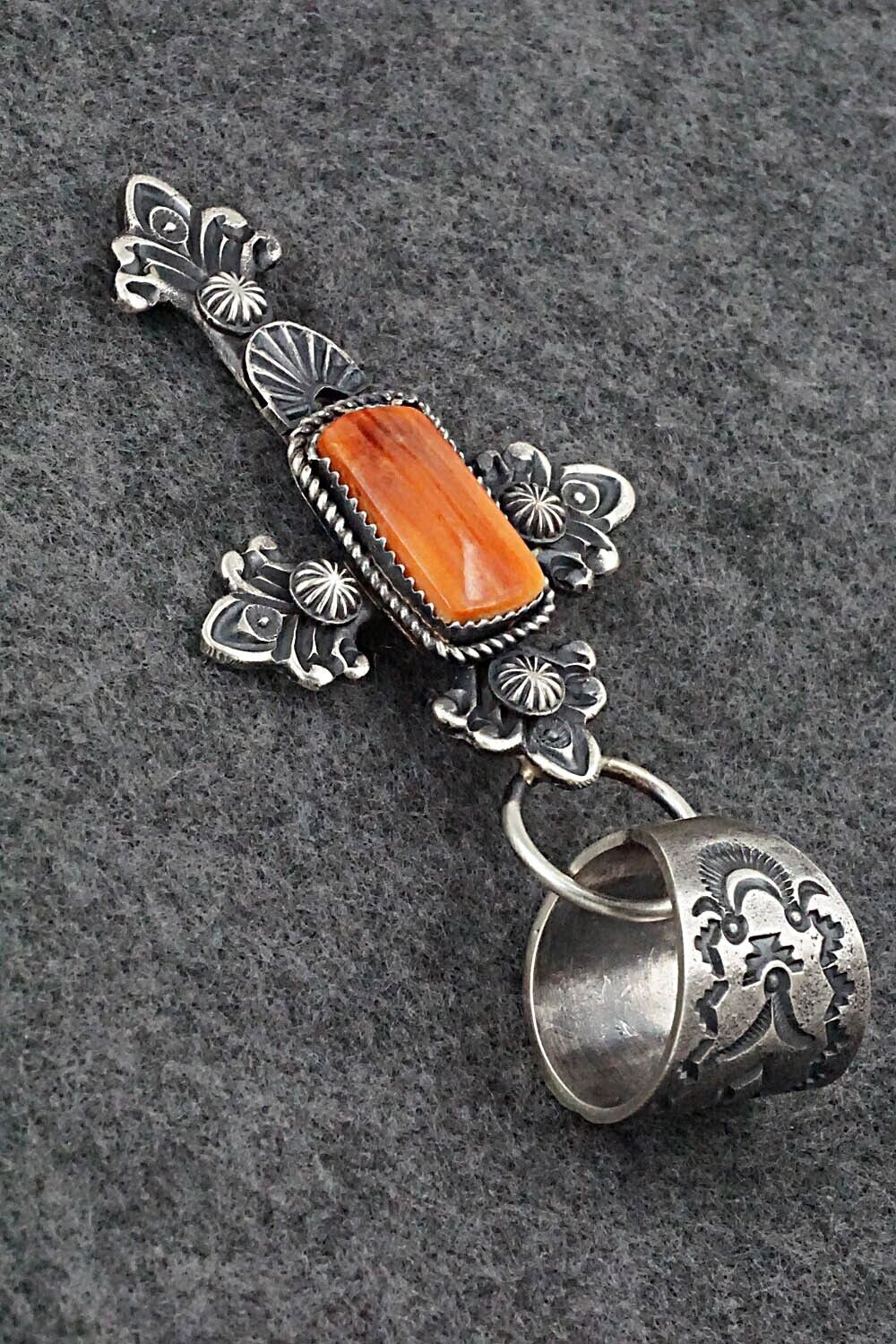 Spiny Oyster and Sterling Silver Pendant - Eva Billah