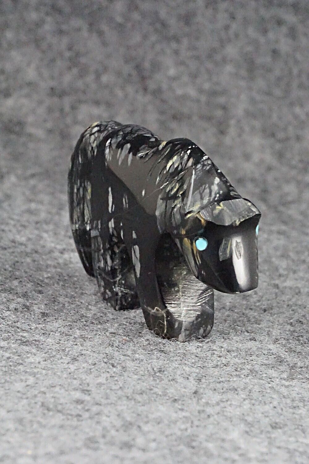 Horse Zuni Fetish Carving - Rodney Laiwakete