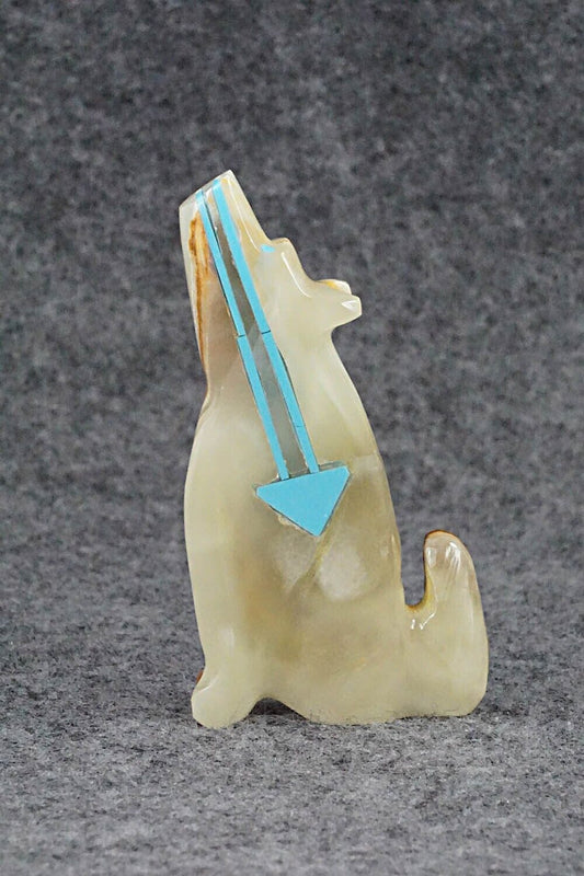 Coyote Zuni Fetish Carving - Rodney Laiwakete