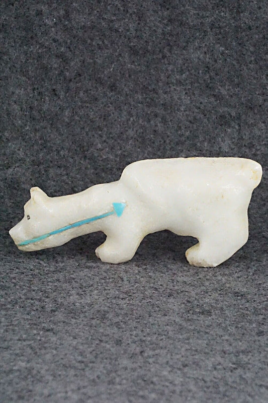 Mountain Lion Zuni Fetish Carving - Kevin Quam