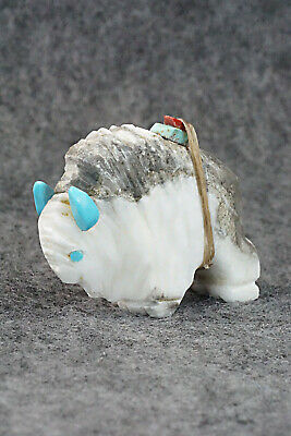 Buffalo Zuni Fetish Carving - Kevin Quam