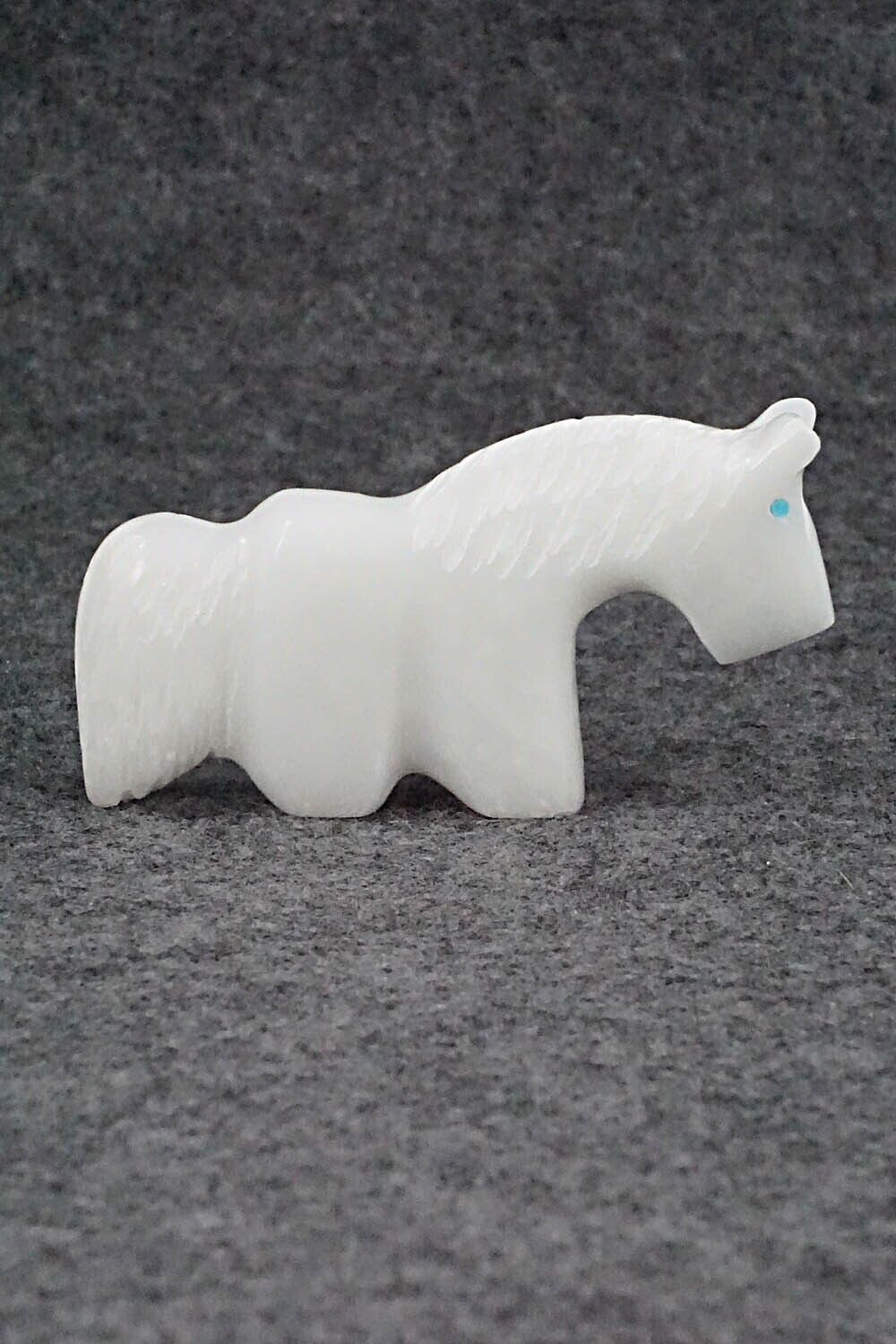 Horse Zuni Fetish Carving - Rodney Laiwakete
