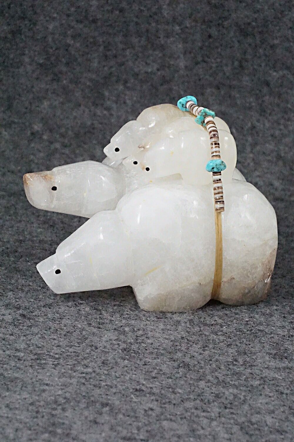 Bear Zuni Fetish Carving - Ed Lementino