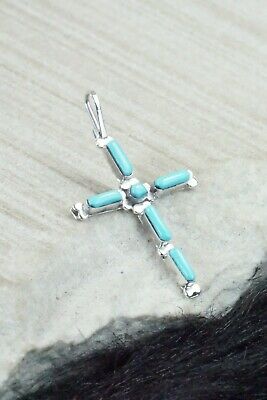 Turquoise & Sterling Silver Pendant - Roberto Martinez