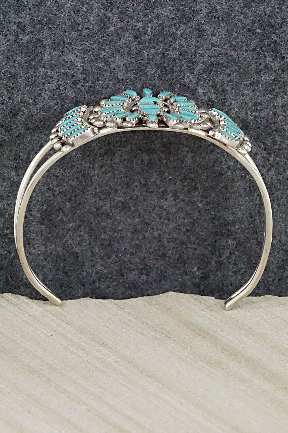 Turquoise & Sterling Silver Bracelet - Evonne Hustito