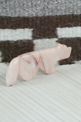 Wolf Zuni Fetish Carving - Bernard Laiwakete