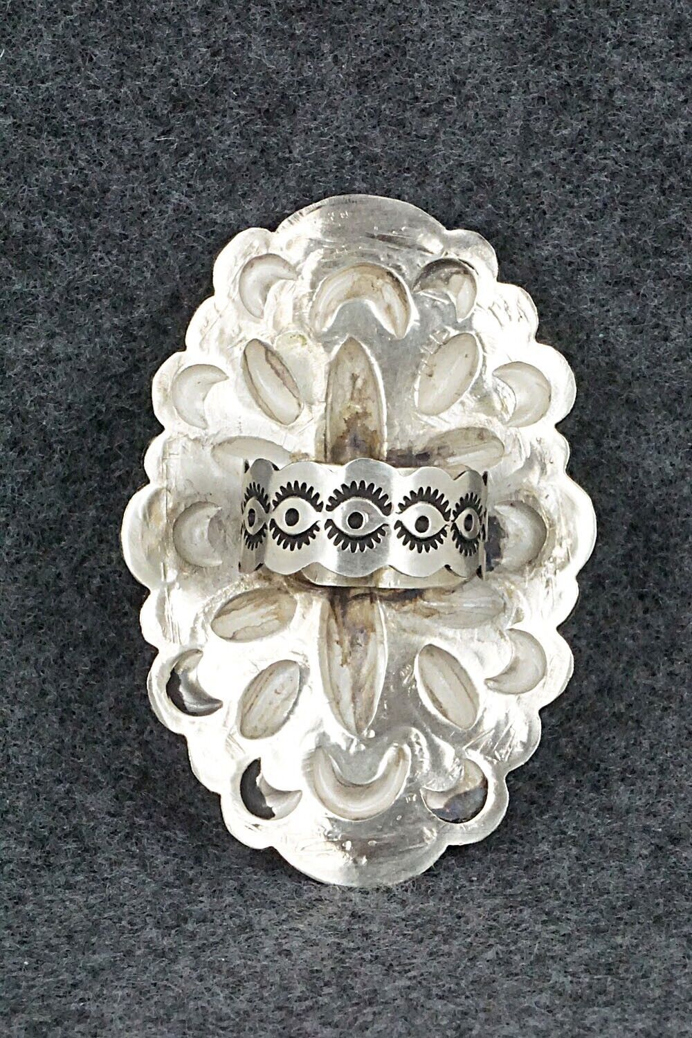 Sterling Silver Ring - Leander Tahe - Size 7.5