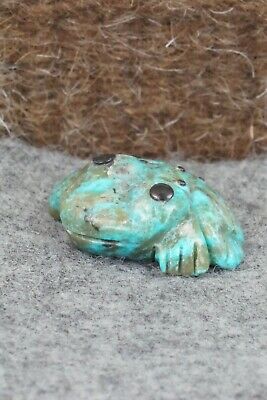 Frog Zuni Fetish Carving - Reynold Lunasee