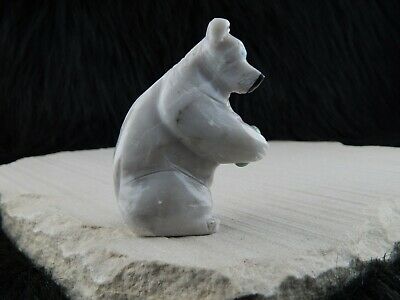 Bear Zuni Fetish Carving - Louise Ponchuella - High Lonesome Trading