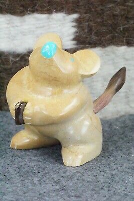 Mouse Zuni Fetish Carving - Enrike Leekya