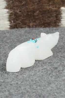 Wolf Zuni Fetish Carving - Danette Laate