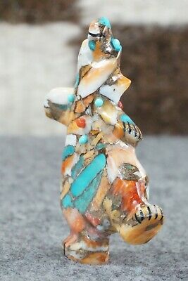 Bear Zuni Fetish Carving - Claudia Peina