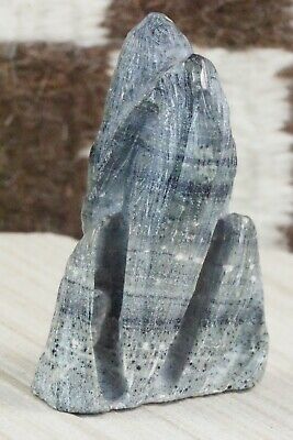 Corn Maiden Zuni Fetish Carving - Derrick Kaamasee