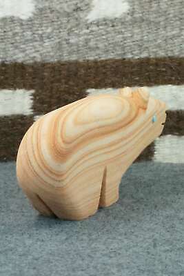 Bear Zuni Fetish Carving - Ronnie Lunasee