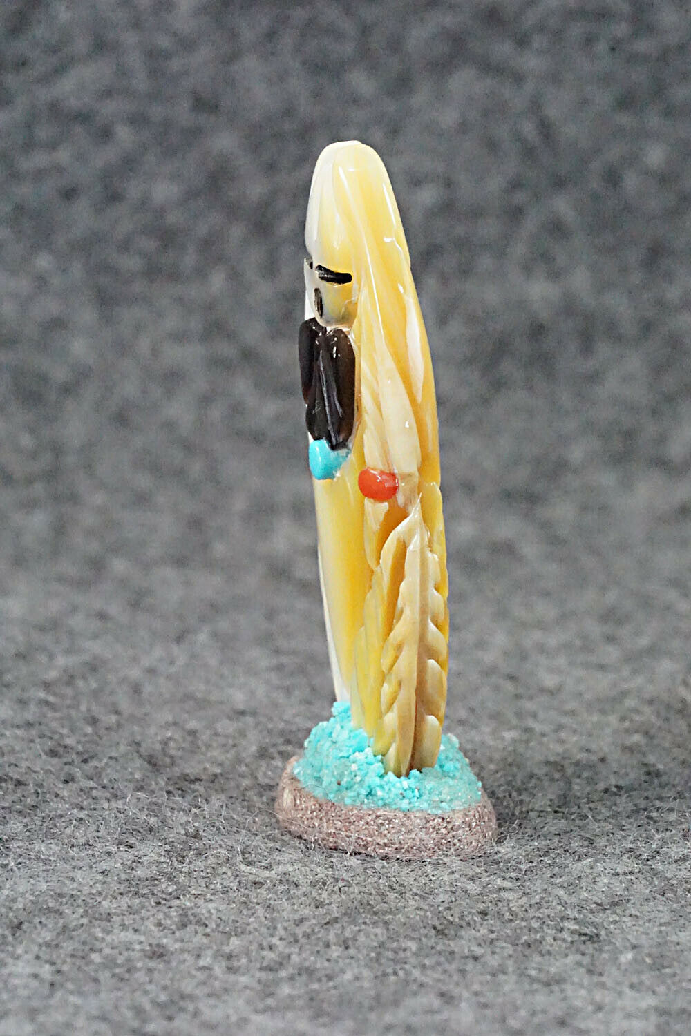 Corn Maiden Zuni Fetish Carving - Vickie Quandelacy