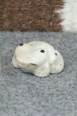 Frog Zuni Fetish Carving - Gordon Poncho