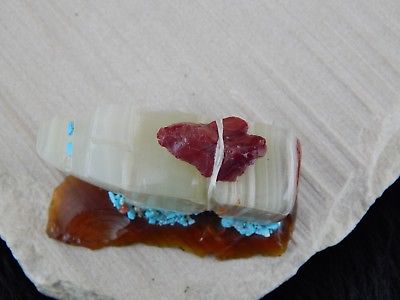 Bear Zuni Fetish Carving - Roger Shebola - High Lonesome Trading