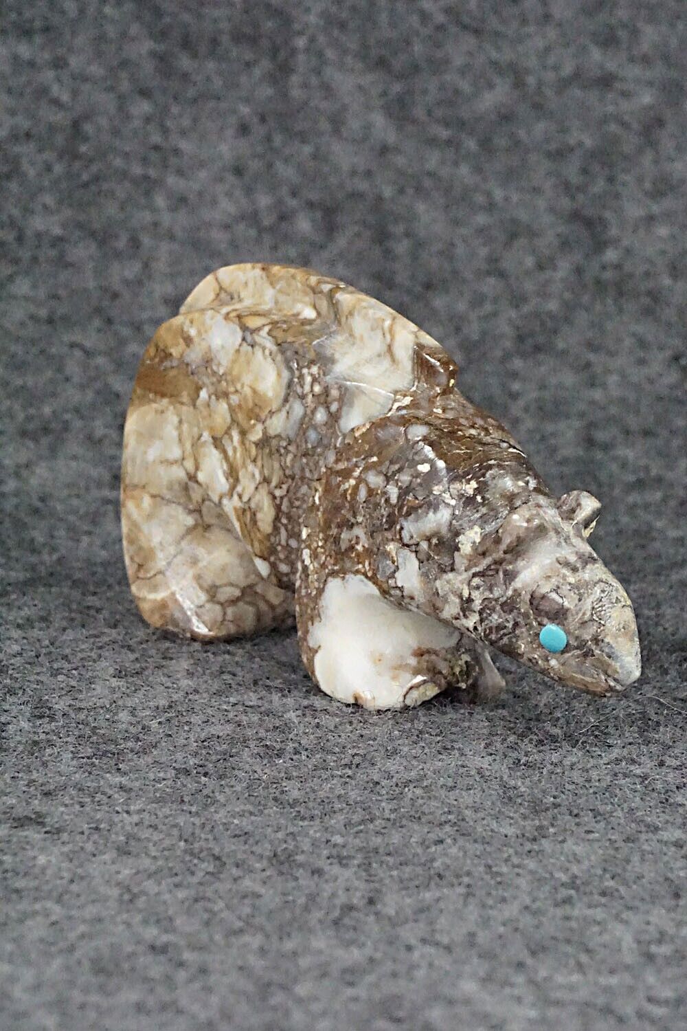 Mountain Lion Zuni Fetish Carving - Ronnie Lunasee
